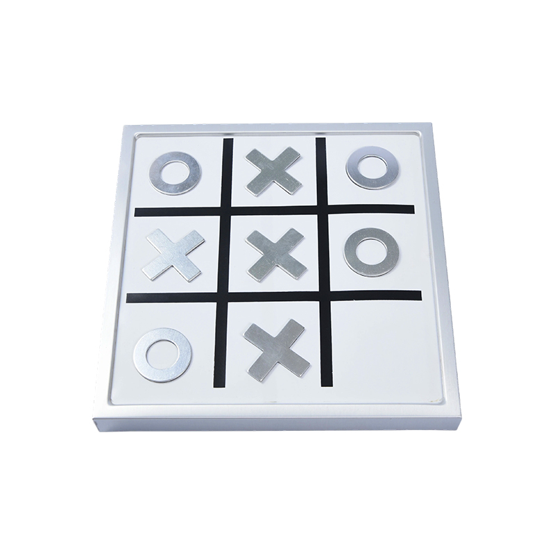 Masaüstü Sürümü Modern Metal Tic-Tac-Toe Oyunu